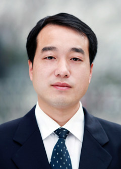 蒋忠标准照片_副本.jpg